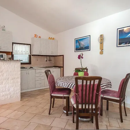 Holiday home Awesome In With Kitchen
